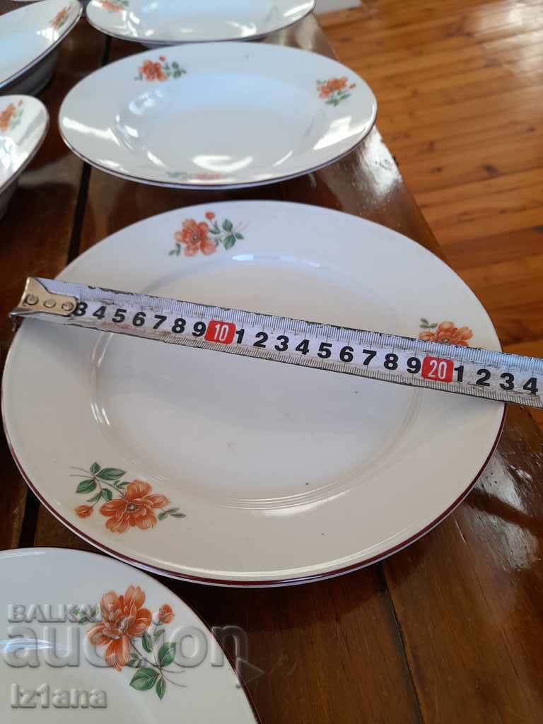 Delivery of Old porcelain plate, plates Delivery of Old porcelain plate, plates