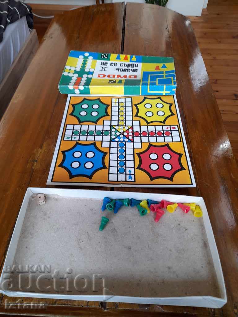 Auction Old children's game Don't Be Angry, Man and Dame Auction Old children's game Don't Be Angry, Man and Dame