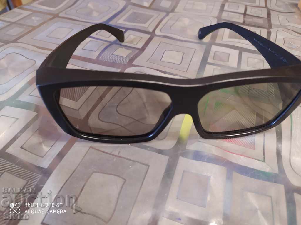 Glasses for IMAX