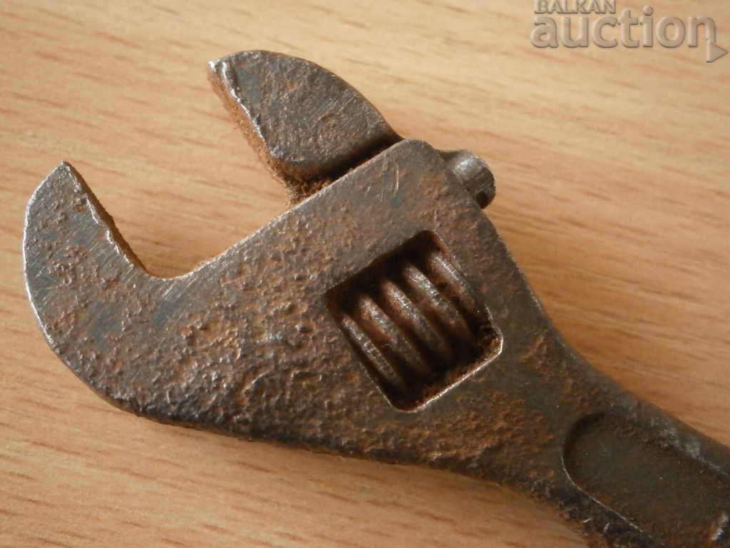 vintage mini wrench tool with price 21.00 BGN | € 10.74