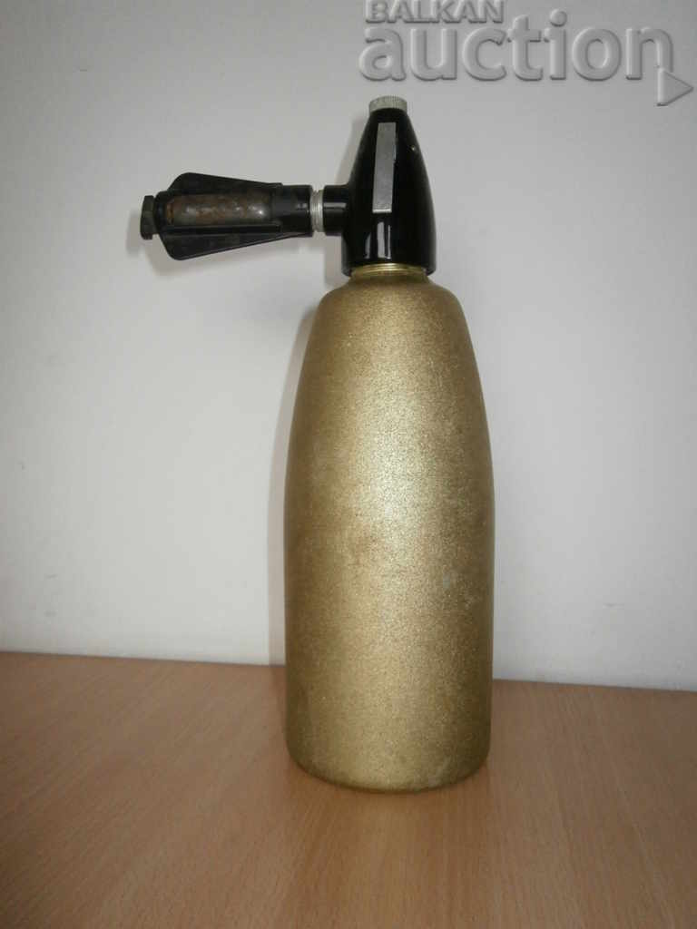 ретро винтидж сифон за газирана вода с цена 41.00 лв. | € 20.96 ретро винтидж сифон за газирана вода с цена 41.00 лв. | € 20.96