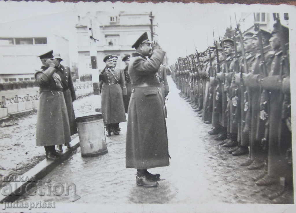 Kingdom of Bulgaria military photo Tsar Boris with generals soldiers