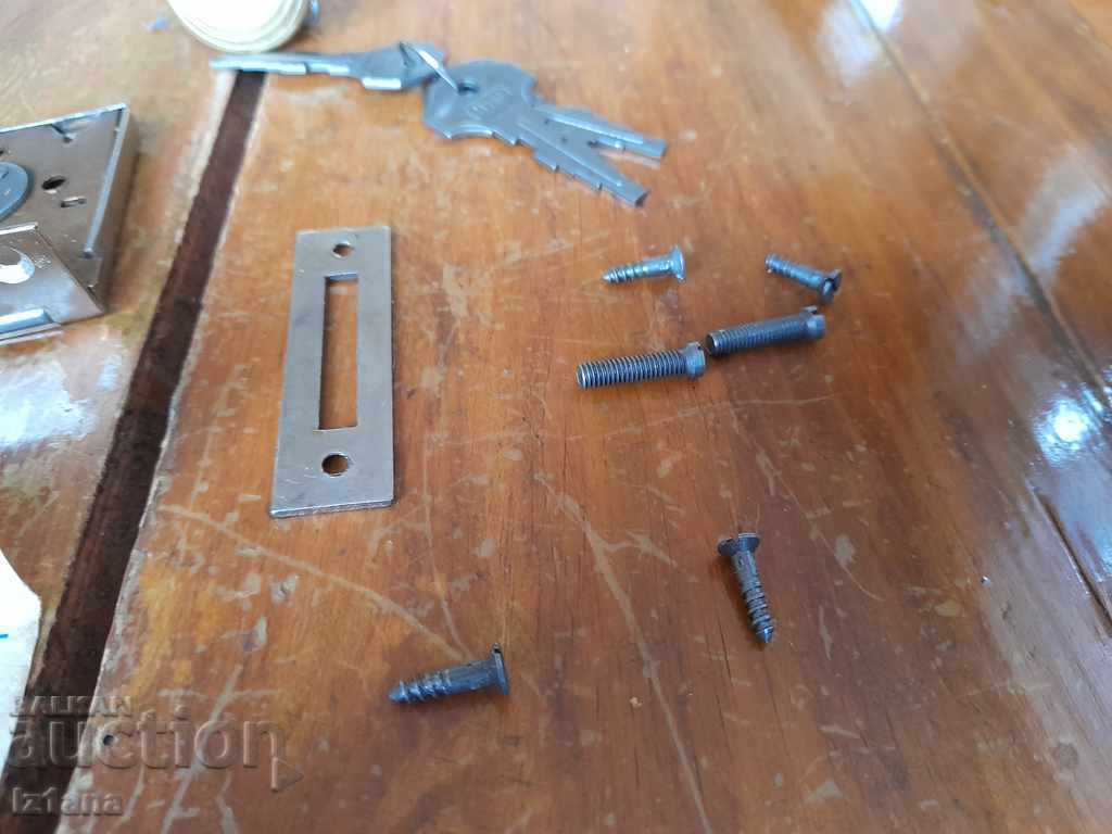 Delivery of Old lock, Zamek lock Delivery of Old lock, Zamek lock