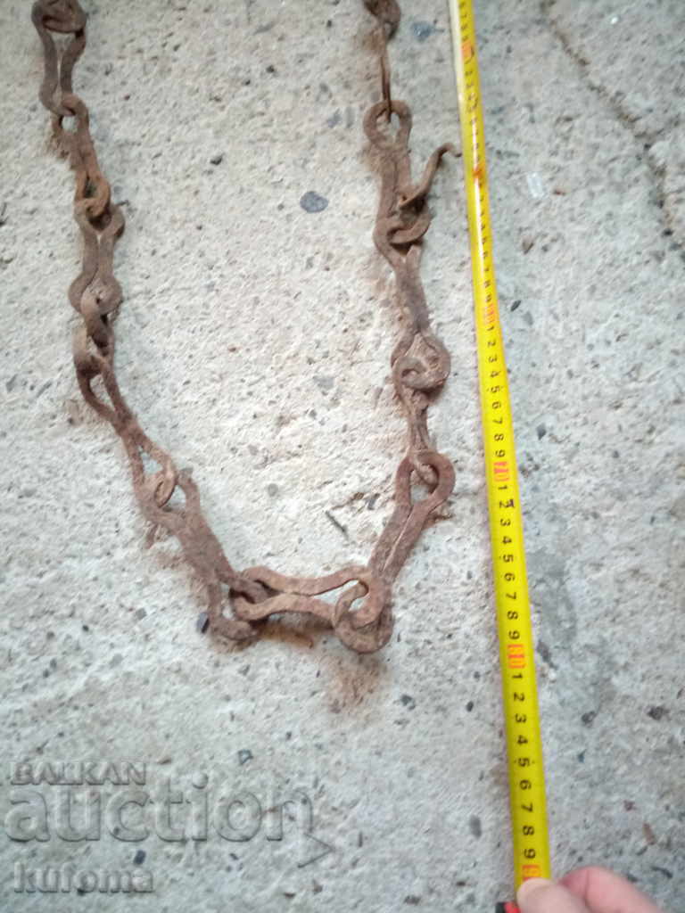 Кована верига за огнище с цена 24.99 лв. | € 12.78 Кована верига за огнище с цена 24.99 лв. | € 12.78