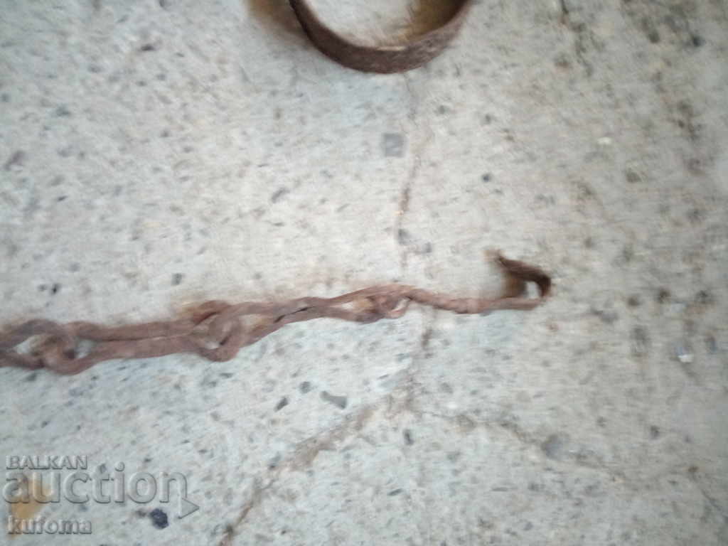 Доставка на Кована верига за огнище Доставка на Кована верига за огнище