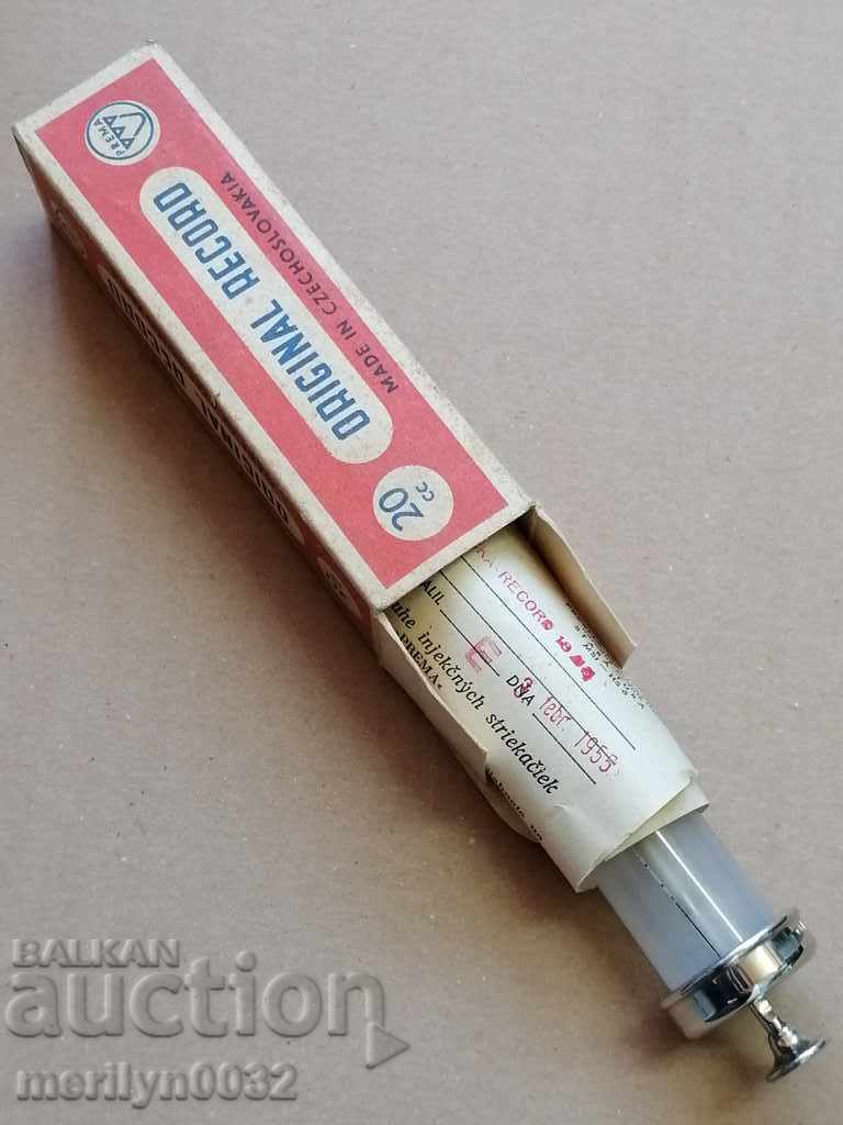 Injection syringe kit 1959 Czechoslovakia with price 44.00 BGN | € 22.50 Injection syringe kit 1959 Czechoslovakia with price 44.00 BGN | € 22.50