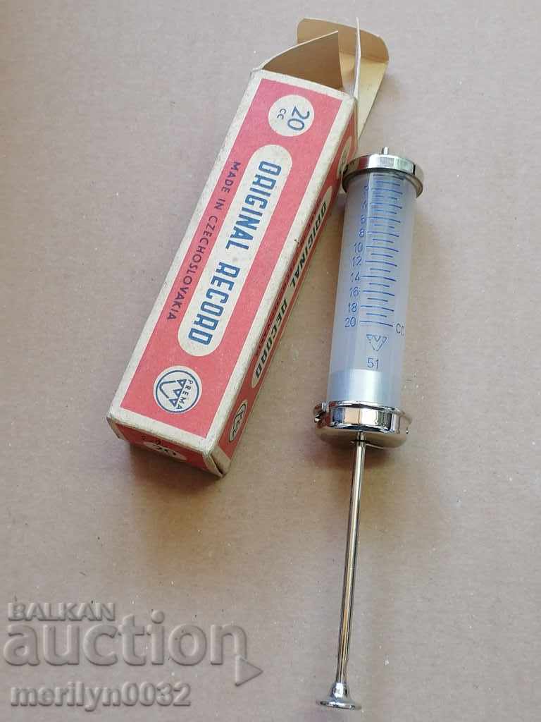 Delivery of Injection syringe kit 1959 Czechoslovakia Delivery of Injection syringe kit 1959 Czechoslovakia
