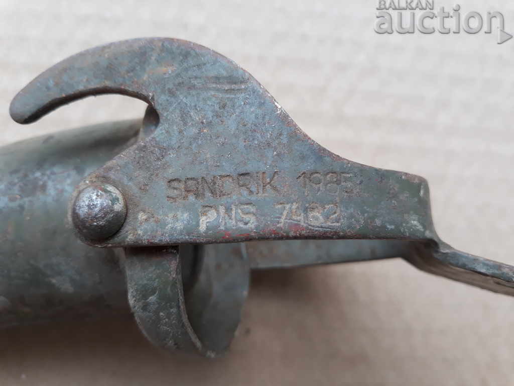 Auction  nozzle for 20 l tube Germany SANDRIK