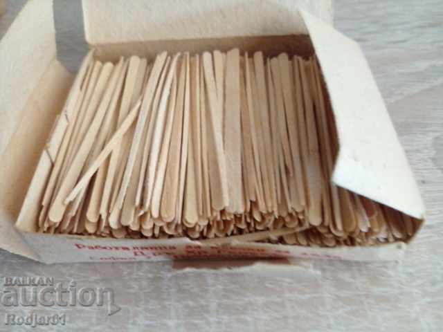 FOR COLLECTORS - toothpicks 2 boxes - 7 FOR COLLECTORS - toothpicks 2 boxes - 7
