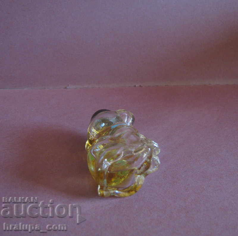 Auction An old Russian dog perfume bottle Auction An old Russian dog perfume bottle