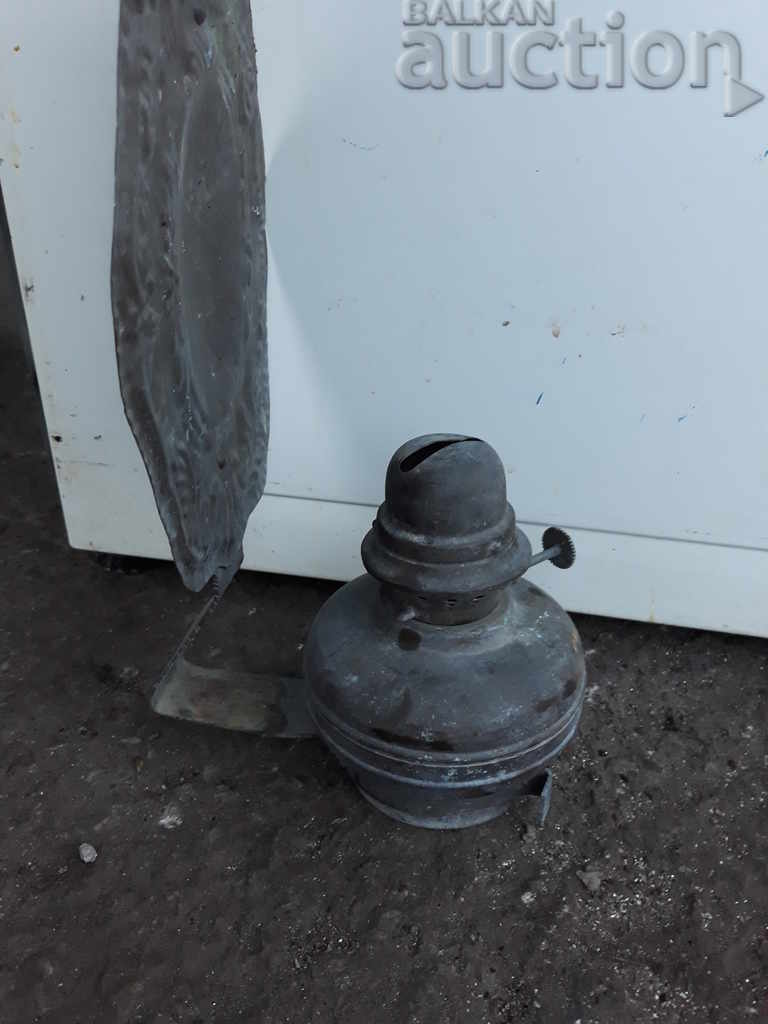 Delivery of Old gas lamp in Art Deco lantern style Delivery of Old gas lamp in Art Deco lantern style