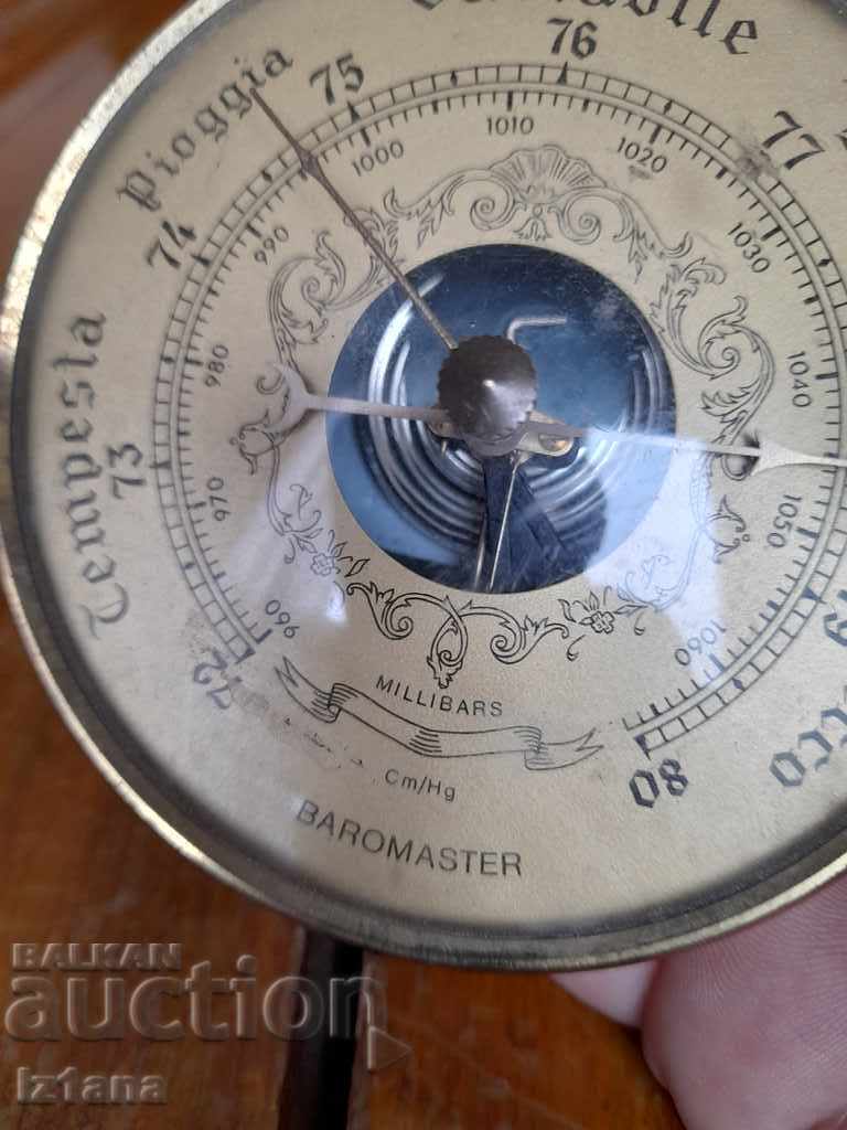Delivery of Old Barometer Baromaster