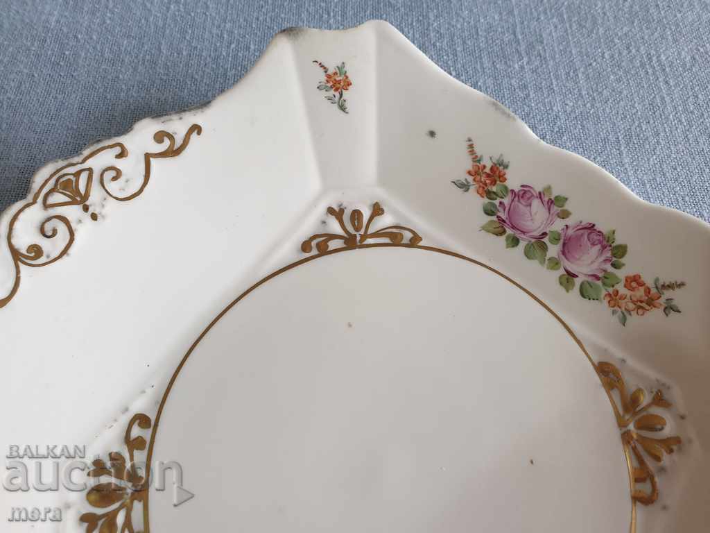 Porcelain Designer Plate with price 30.00 BGN | € 15.34 Porcelain Designer Plate with price 30.00 BGN | € 15.34