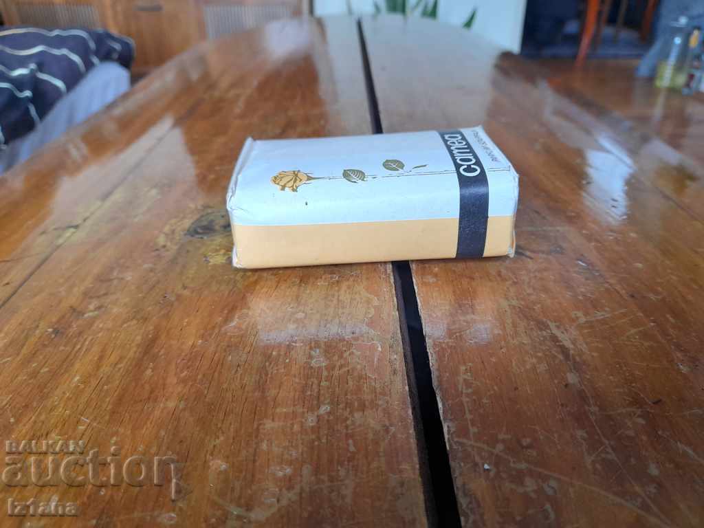 Săpun vechi de Camea cu preț 18.00 BGN | € 9.20 Săpun vechi de Camea cu preț 18.00 BGN | € 9.20