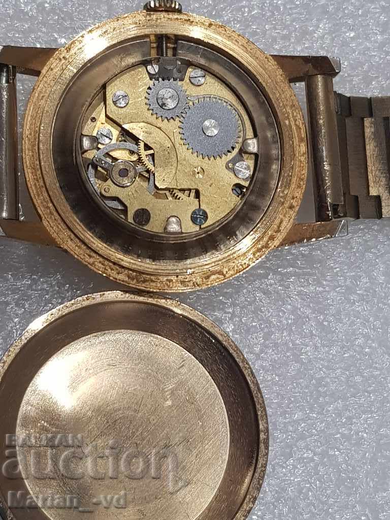 Ceas bărbătesc mecanic placat cu aur Besancon - Antimagnetic- cu preț 50.00 BGN | € 25.56