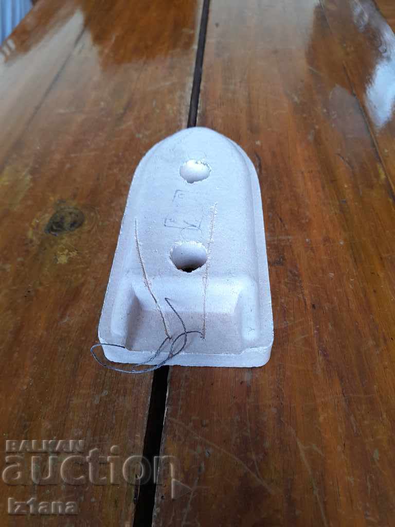 Old iron heater with price 28.00 BGN | € 14.32 Old iron heater with price 28.00 BGN | € 14.32