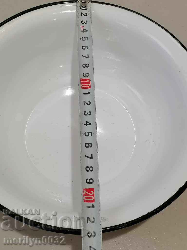 Auction Enamel bowl, enamel bowl, basin, basin of Bulgaria Auction Enamel bowl, enamel bowl, basin, basin of Bulgaria