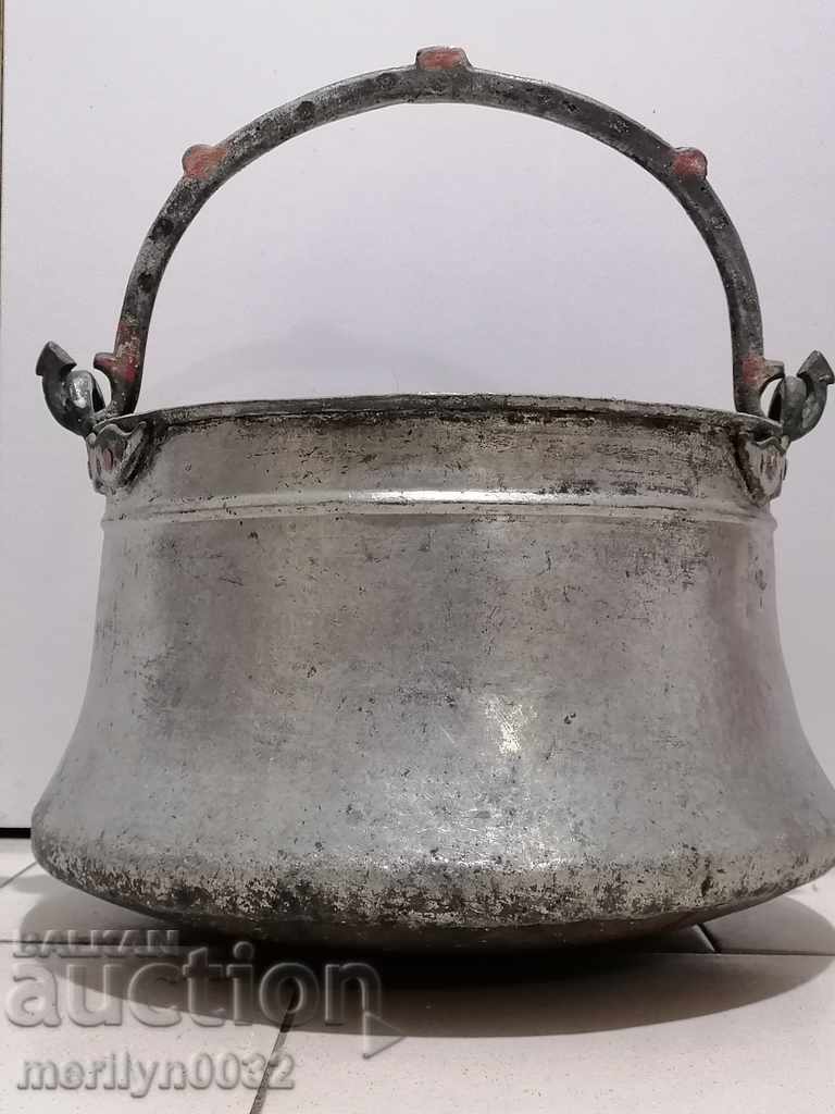 Tinned coin, cauldron, copper, copper vessel