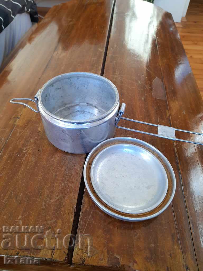 Auction Old aluminum box Auction Old aluminum box