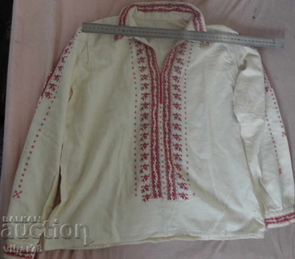 OLD SHIRT BRODERIA-NOSIA with price 99.99 BGN | € 51.12 OLD SHIRT BRODERIA-NOSIA with price 99.99 BGN | € 51.12