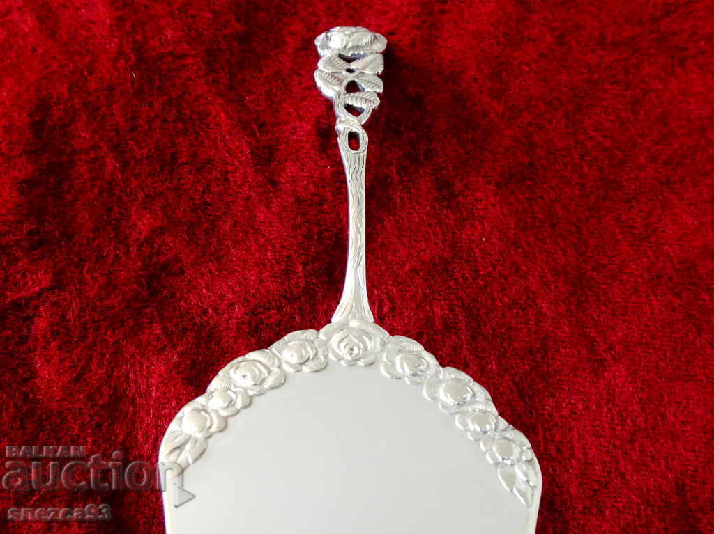 Spatula placata cu argint Antiko, trandafiri, baroc. cu preț 45.00 BGN | € 23.01