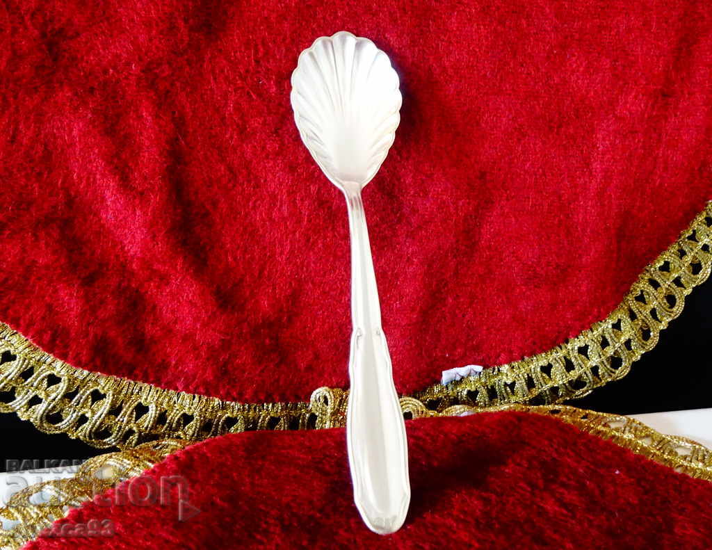 Delivery of German silver-plated sugar spoon, mussel. Delivery of German silver-plated sugar spoon, mussel.