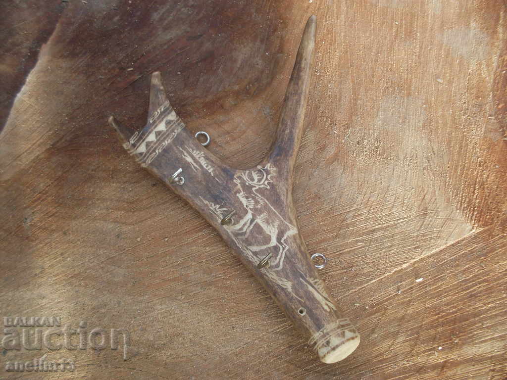 Auction HANGER KEY HANGER Auction HANGER KEY HANGER