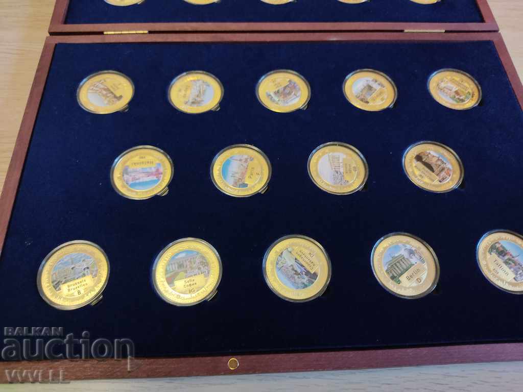 Complete set of GOLD-PLATED medals 28 "Capitals of Europe". With UK - 7 Complete set of GOLD-PLATED medals 28 "Capitals of Europe". With UK - 7