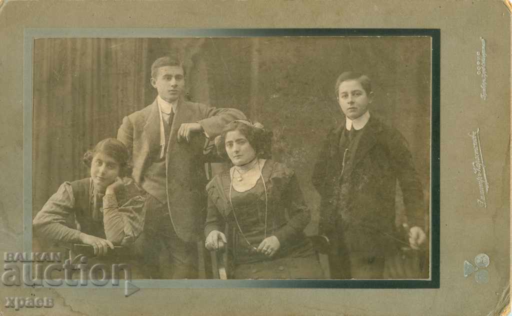 OLD PHOTOGRAPHY - CARDBOARD - D. KARASTOYANOV - SOFIA - B009 with price 34.99 BGN | € 17.89 OLD PHOTOGRAPHY - CARDBOARD - D. KARASTOYANOV - SOFIA - B009 with price 34.99 BGN | € 17.89