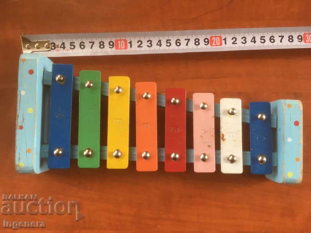 XYLOPHONE MUSICAL INSTRUMENT