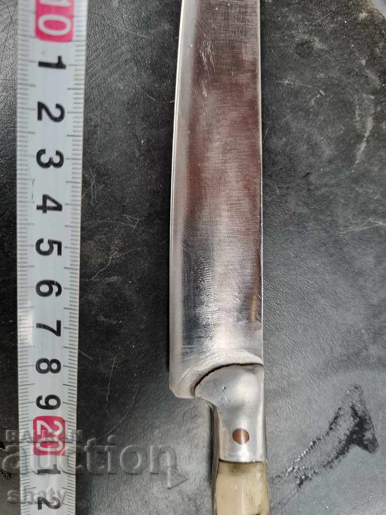 Auction An old knife Auction An old knife