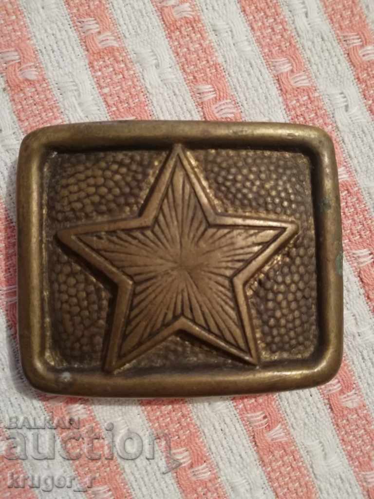 O centură electrică dintr-o centură militară veche cu preț € 7.67 | 15.00 BGN