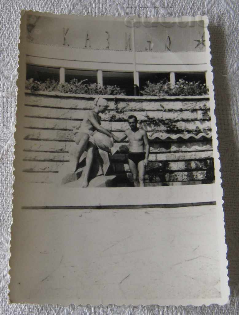 GOLDEN SANDS CASINO STATUE FOUNTAIN PHOTO 196 .. with price 15.00 BGN | € 7.67 GOLDEN SANDS CASINO STATUE FOUNTAIN PHOTO 196 .. with price 15.00 BGN | € 7.67