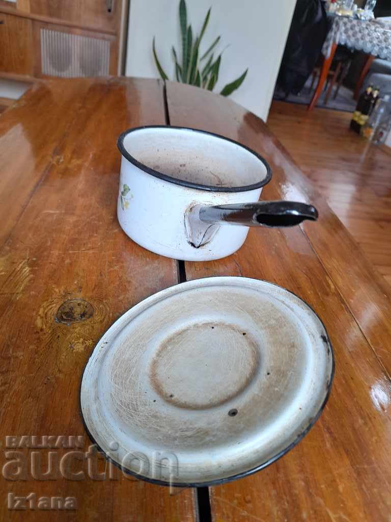 Caserolă veche emailată, tigaie - 5