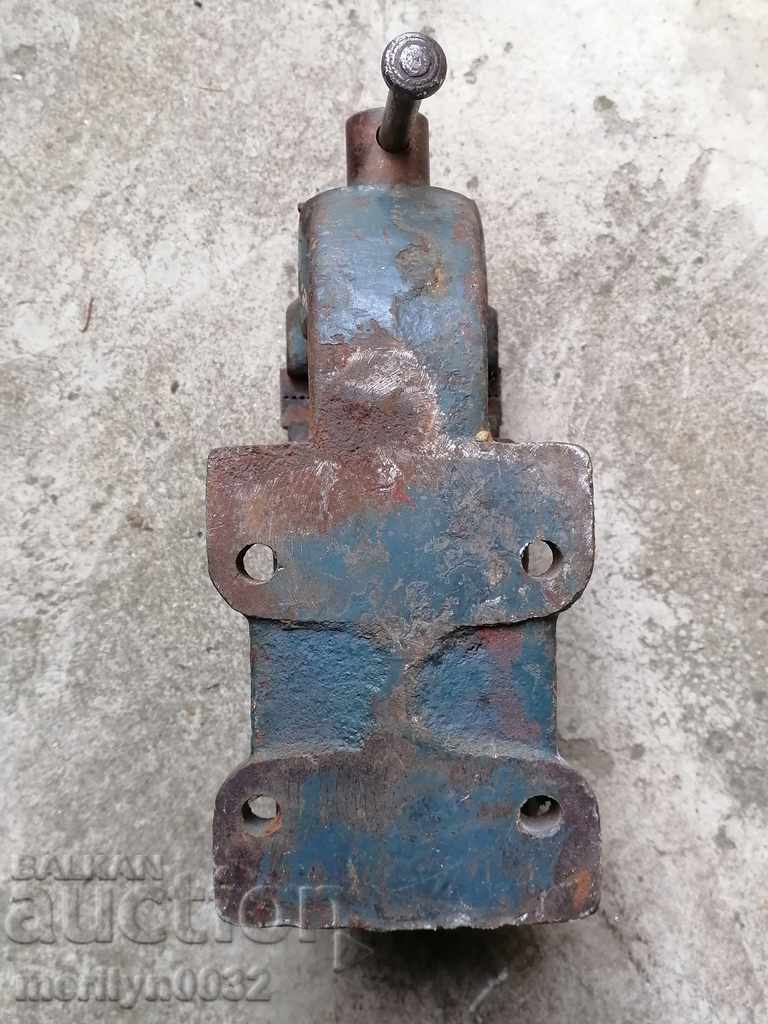 Auction An old vise clamps an iron tool from the SOC WORKS Auction An old vise clamps an iron tool from the SOC WORKS