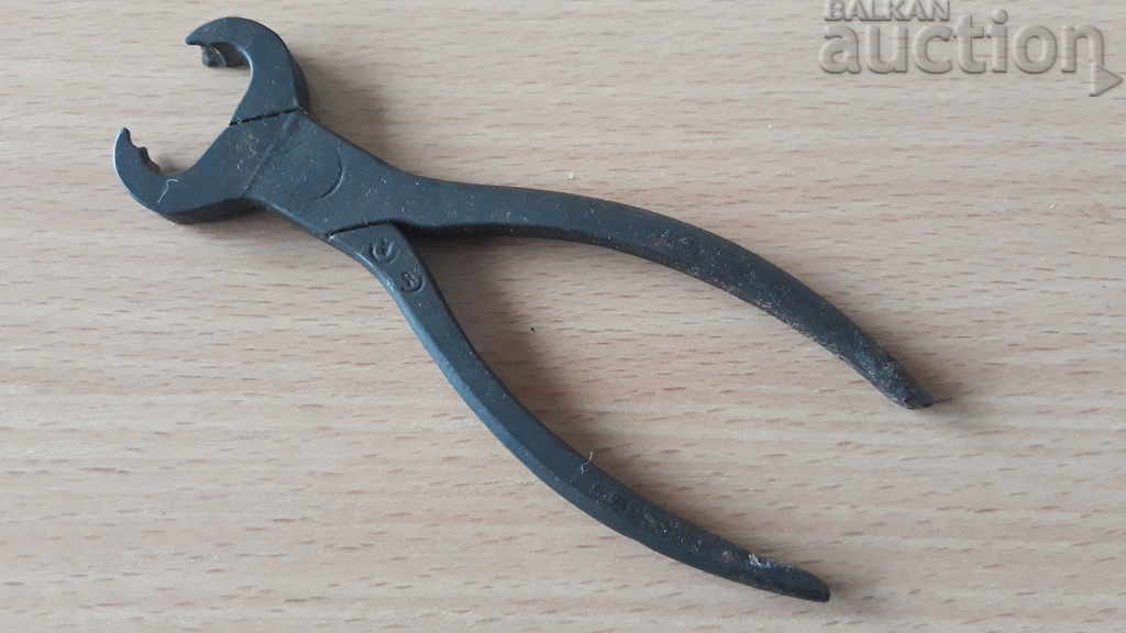 zip tool extractor pliers