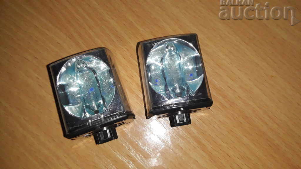 photographic flashlights - 6