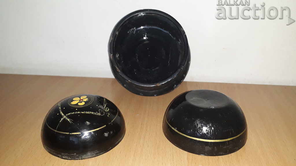 antique Japanese painted wooden jewelry box - 6