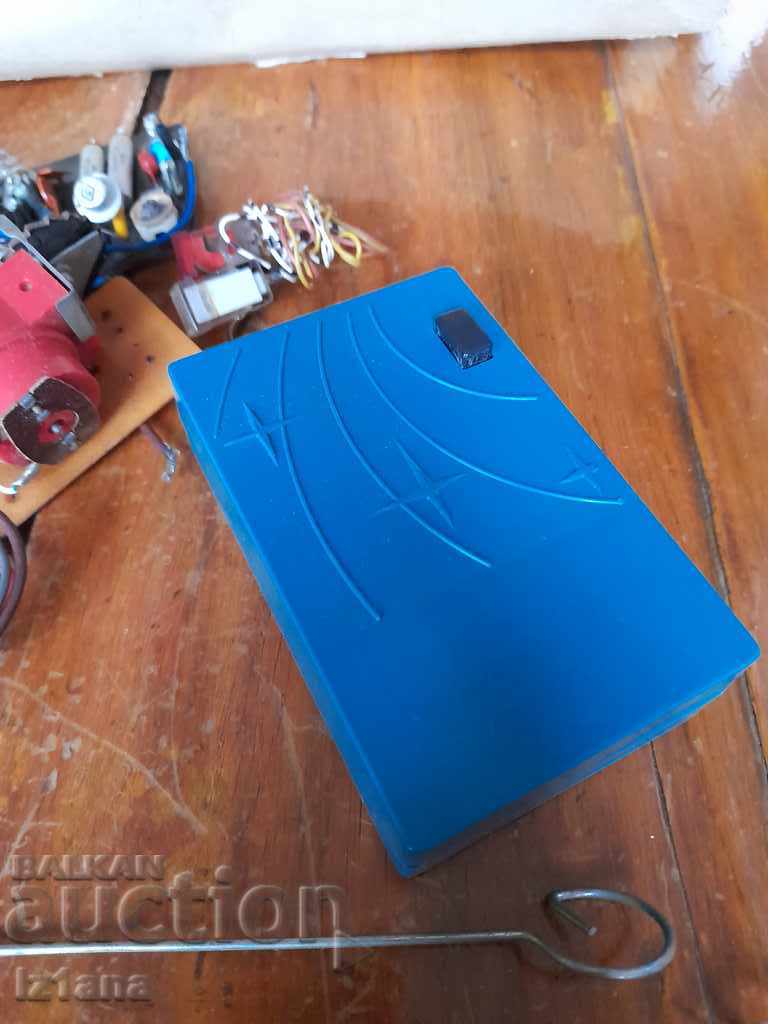 Delivery of Old toy radio control system Delivery of Old toy radio control system