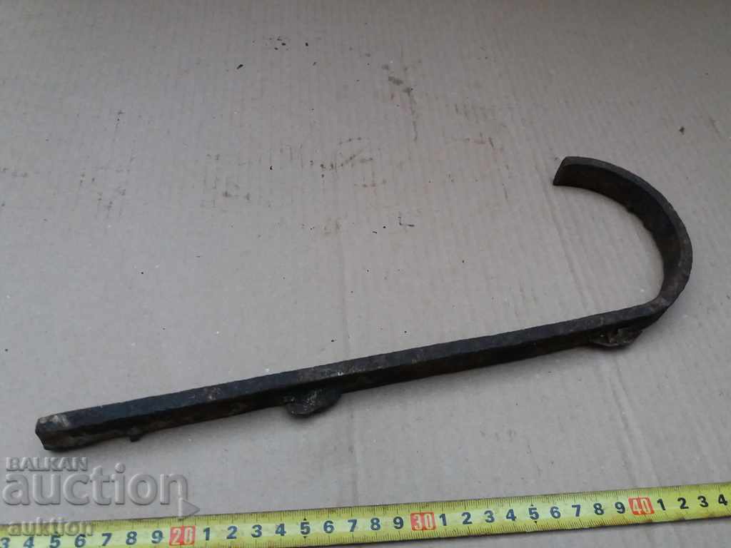 OLD FORGED HOOK, CHANGEL - 7 OLD FORGED HOOK, CHANGEL - 7