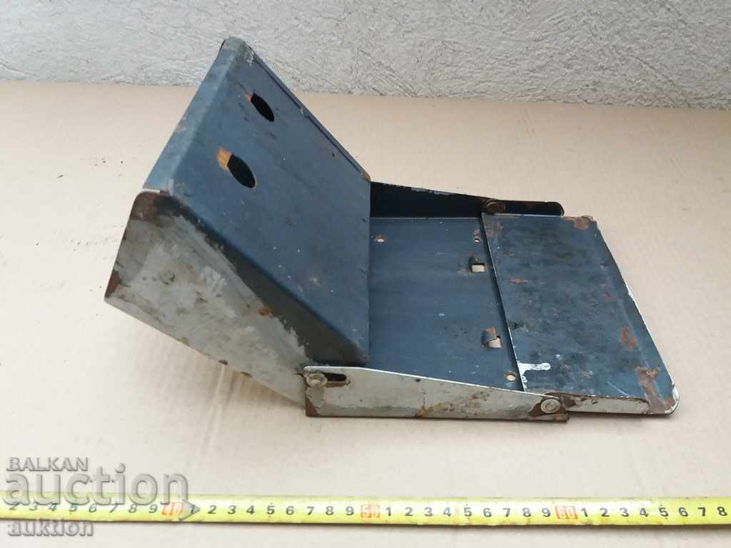 BDZ RELIC - MOVABLE ASHTRAY - 6 BDZ RELIC - MOVABLE ASHTRAY - 6