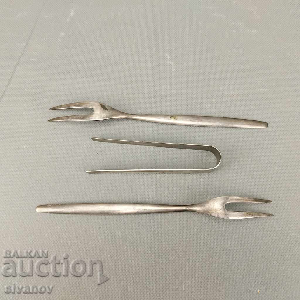 An interesting set of two silver-plated forks and a pinch №0280 with price 25.00 BGN | € 12.78 An interesting set of two silver-plated forks and a pinch №0280 with price 25.00 BGN | € 12.78