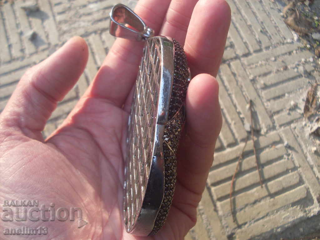 Delivery of HUGE PENDANT