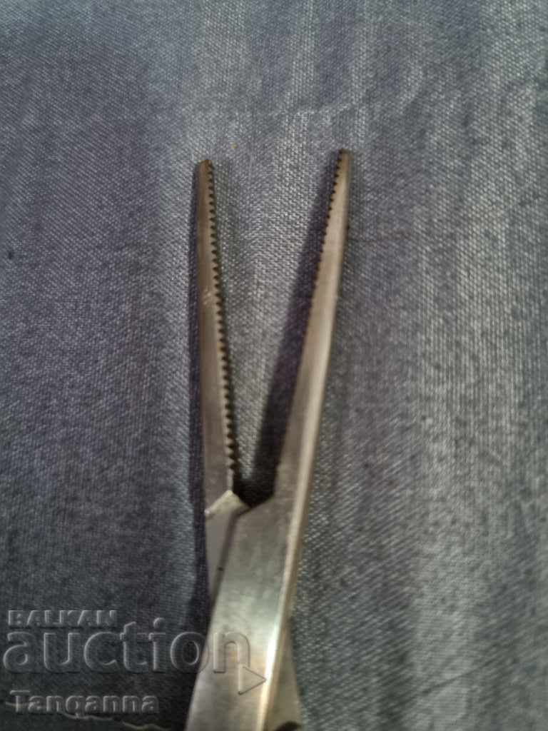 Auction Medical scissors Auction Medical scissors