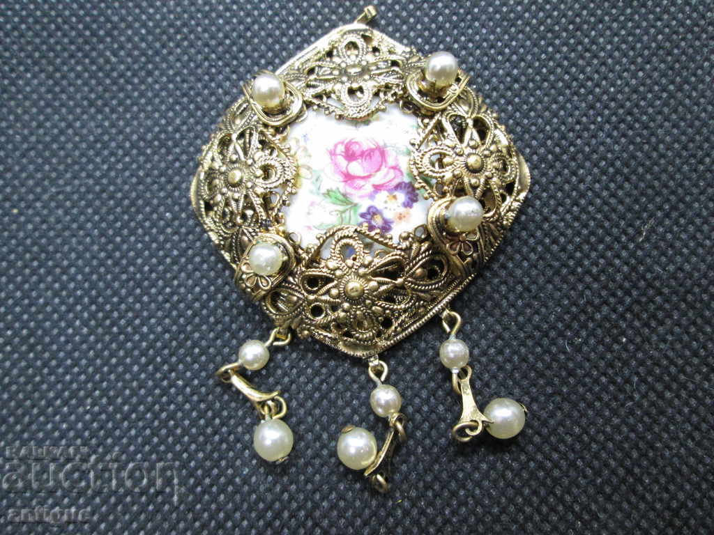 OLD VERY BEAUTIFUL BROOCH - 5 OLD VERY BEAUTIFUL BROOCH - 5