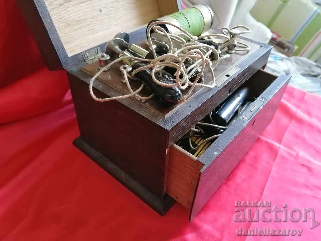 Livrarea Dispozitiv medical antic de colecție pentru electroterapie