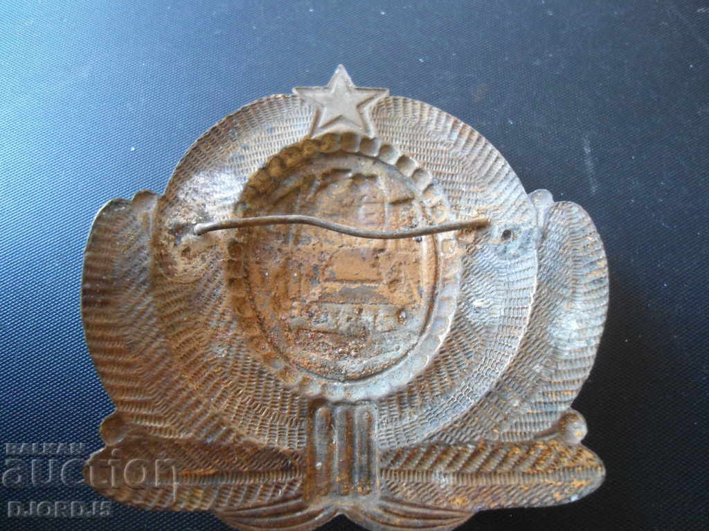 Delivery of Old social badge