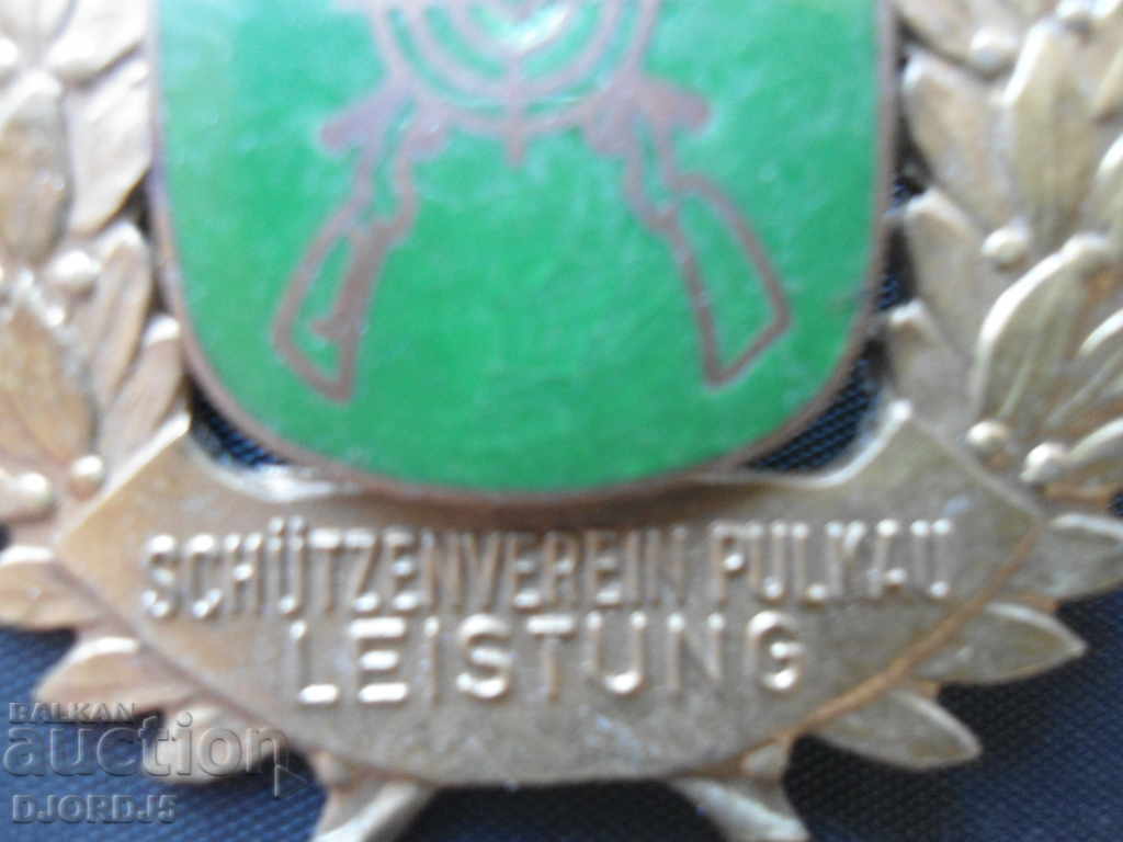 Auction An old badge Auction An old badge