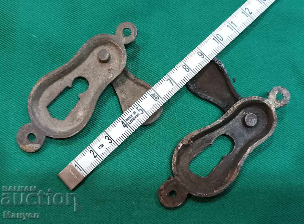 Auction I am selling old lock caps. Auction I am selling old lock caps.