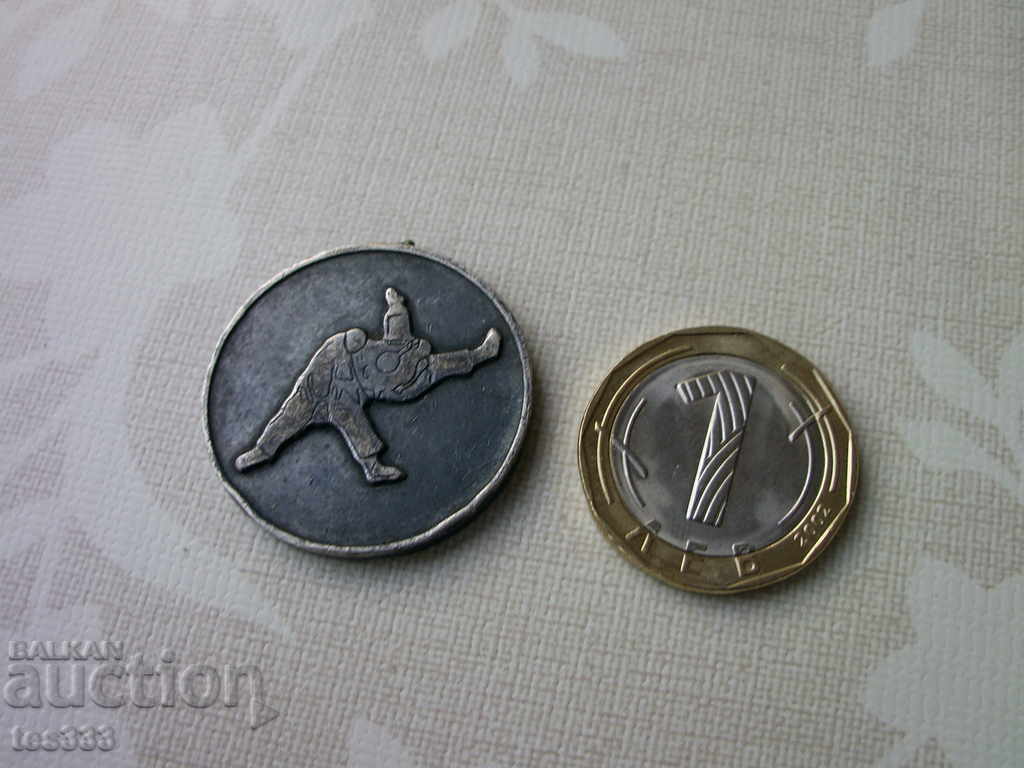 Medalia CS de BSFS locul 3 fără inel cu preț 1.50 BGN | € 0.77 Medalia CS de BSFS locul 3 fără inel cu preț 1.50 BGN | € 0.77